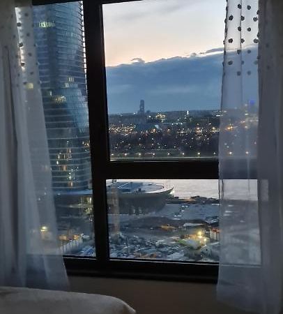 Lux Apartman Lola Sajmiste Bagian luar foto
